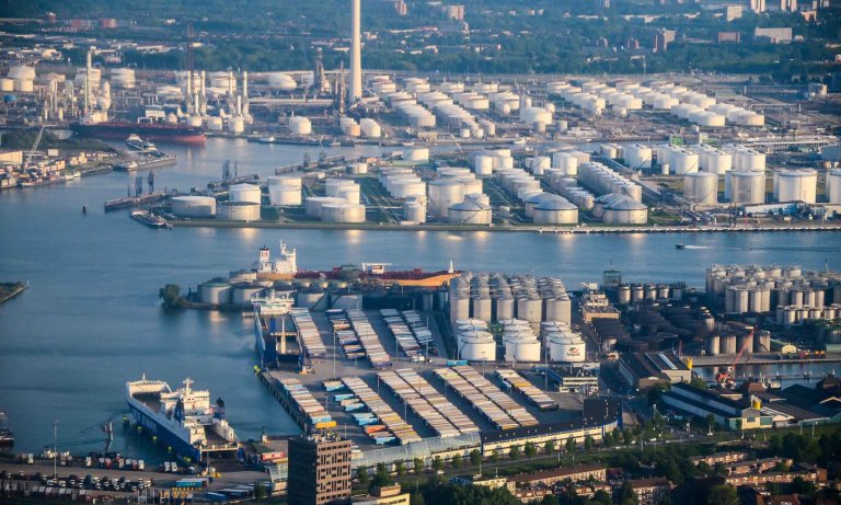 Industriele locatie Rotterdamse havengebied
